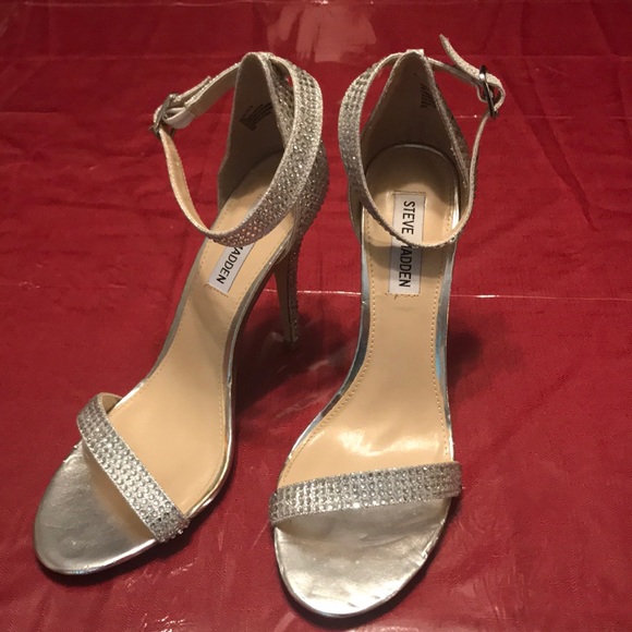 Shoes - Picture 3 of 3